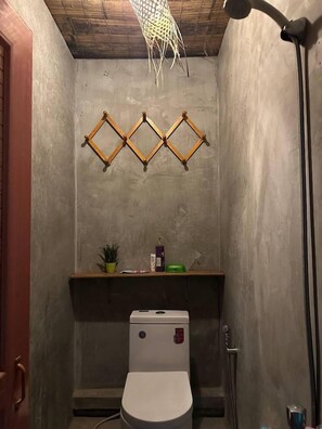 Bathroom - Eco-home (Siem Reap)