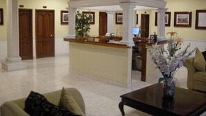 Lobby - Galerias Hotel (Lagos de Moreno)