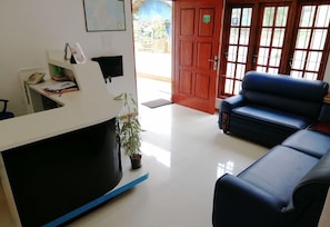 Khu sảnh