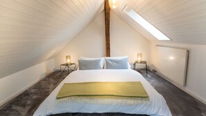 Room - Löwenplatz Apartment Near Station by Airhome (Zürich)