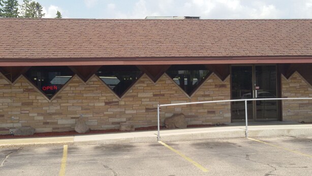 Exterior - Knights Inn Stevens Point (Stevens Point)