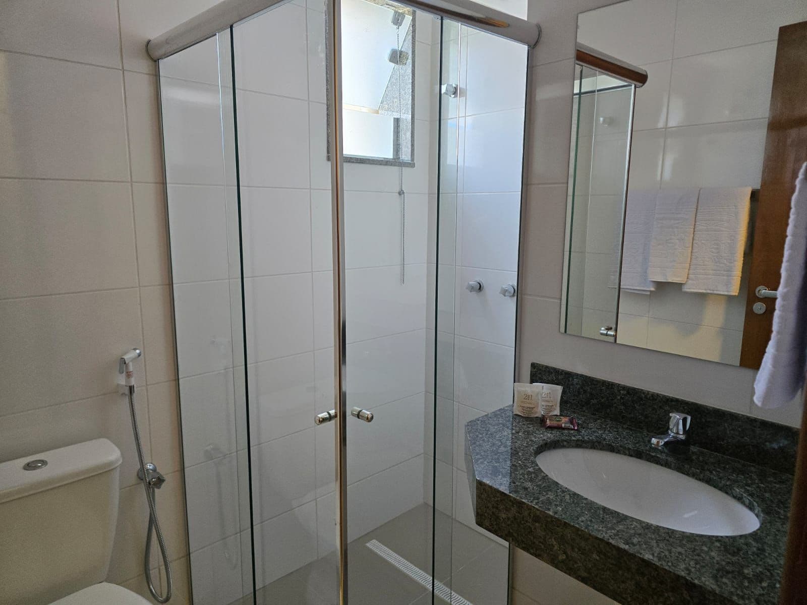Doppelzimmer | Badezimmer