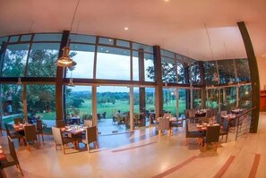 Unclassified image, 4 of 53, button - Victoria Golf and Country Resort (Maberiyatenna)
