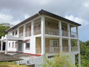 Unclassified image, 2 of 60, button - RNM The Clubhouse Grenada (St. John)