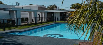 Midtown Motor Inn