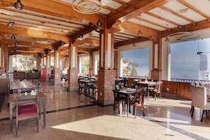 Dining - Hotel Chautari Paradise INN (Mahamanjushree Nagarkot)