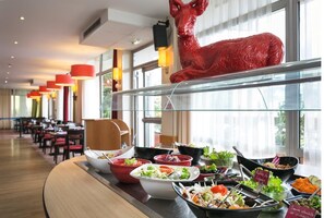 Ảnh chưa phân loại, 4 trong số 65 ảnh, nút
