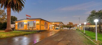 Bushmans Retreat Motor Inn