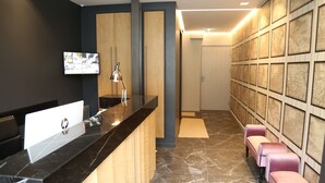 Unclassified image, 3 of 16, button - Paddington Rob-roy Executive Suites (London)