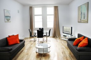 Living area - Govienna Luxury Oldtown Apartments (Vienna)