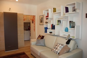 Living area - Govienna Charming Studio (Vienna)
