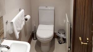 Bathroom - Nateby Inn (Kirkby Stephen)