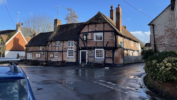 Exterior - The Plume of Feathers - Inn (Farnham)
