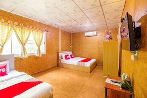 Room - Ban Ruen Ton Num (Amphawa)