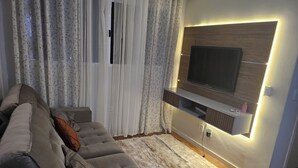 Living area - ROSE DE OLIVEIRA CESARI (Teresópolis)