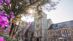 Unclassified image, 2 of 141, button - Boringdon Hall Hotel (Plymouth)