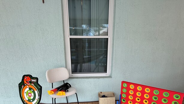 Unclassified image, 1 of 60, button - Pool+Jacuzzi+Game/Movie Room+Near Legoland/Downtown Winter Haven +Chain of Lakes (Winter Haven)