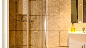 Bathroom - Ham And Cheese Country Inn (Malton)