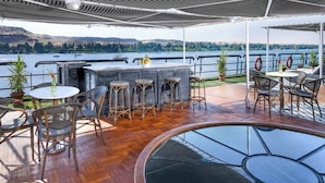 Outdoor dining - Movenpick MS Hamees (Qena)