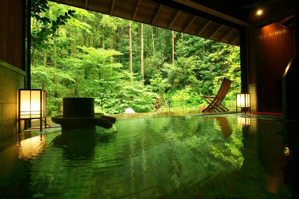 Pool - Gyokushoen Arai (Izu)