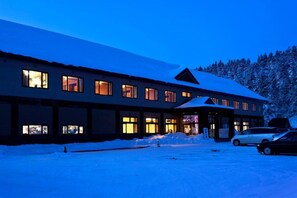 Exterior - Tokachidake Onsen Ryokan Kamihoroso (Kamifurano)
