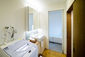 Unclassified image, 3 of 40, button - Aoshida Machiya House (Kyoto)