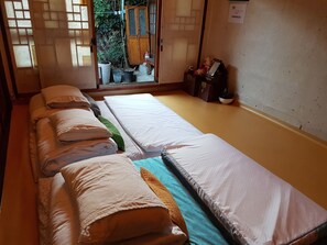 Ảnh chưa phân loại, 5 trong số 90 ảnh, nút
