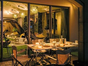 Outdoor dining - Quapark Tsuda (Sanuki)
