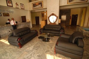 Lobby - Ayalla Hotels Ltd (Abuja)