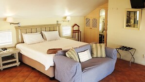 Unclassified image, 5 of 33, button - On the Beach 1, Langebaan 2-sleeper (Langebaan)