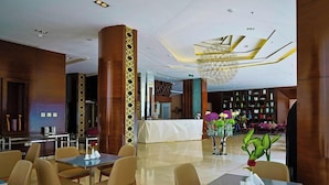 Dining - Almuhaidb Faisaliah (Riyadh)