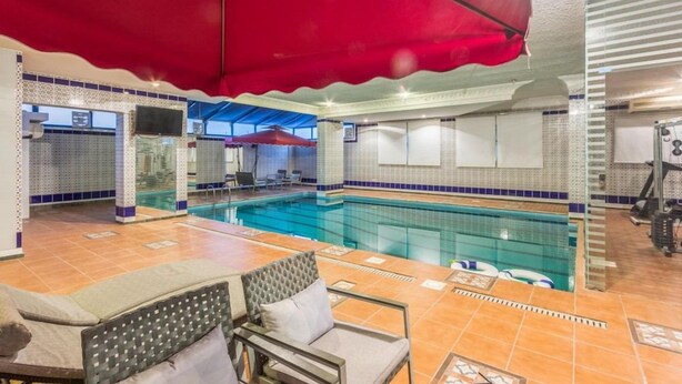 Pool - Almuhaidb Faisaliah (Riyadh)