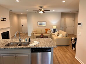 Unclassified image, 4 of 14, button - Corporate and Crew housing close to Prisma, Duke Energy, Borg Warner and Clemson (Seneca)