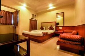 Room - Lucky Hotels And Restaurants Bandra (Mumbai)
