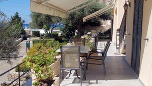 Unclassified image, 4 of 61, button - Terpsichori Hotel (Chania)