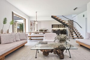 Living area - Luxury Villa Piedra (Corfu)
