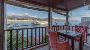 Outdoor dining - Centauera Boutiqe Hotel (Alanya)