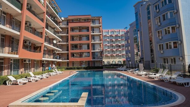 Pool - Menada Sunset Beach 4 Apartments (Nessebar)