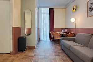 Living area - Hôtel Au Picardy (Nice)