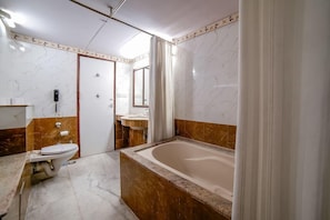 Immagine non classificata, 4 di 36, pulsante