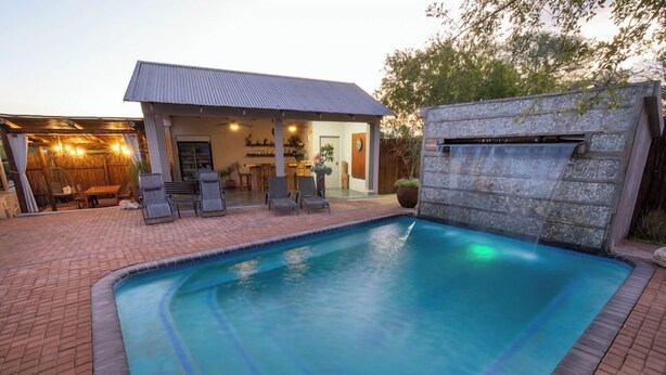 Pool - The Belgium Inn (Hoedspruit)
