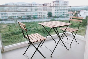 Khu ẩm thực ngoài trời