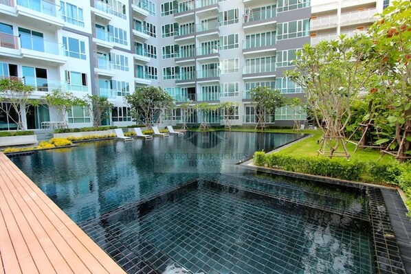 รูปภาพที่ไม่ได้จัดประเภท, 1 จาก 36, ปุ่ม