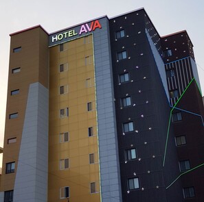 Unclassified image, 2 of 110, button - Eastern Amber Hotel (Busan)