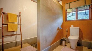 Bathroom - Sang Giri Mountain Glamping Camp (Penebel)