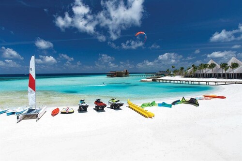 Ozen Life Maadhoo Resort