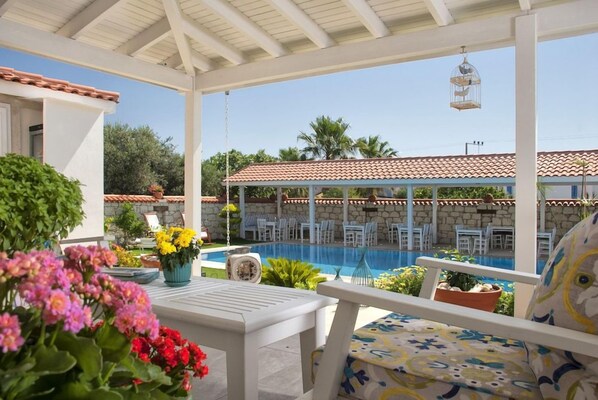 Unclassified image, 1 of 57, button - Vodina Hotel (Çeşme)