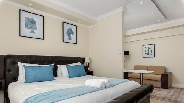 Room - 205 New Cumberland (Cape Town)