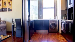 Private kitchen - ITC Hospitality Group Two Bedrooms Cartwright's Corner (Cape Town)