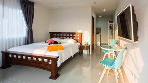 Room - Beach 7 Condo by Grandisvillas (Pattaya)